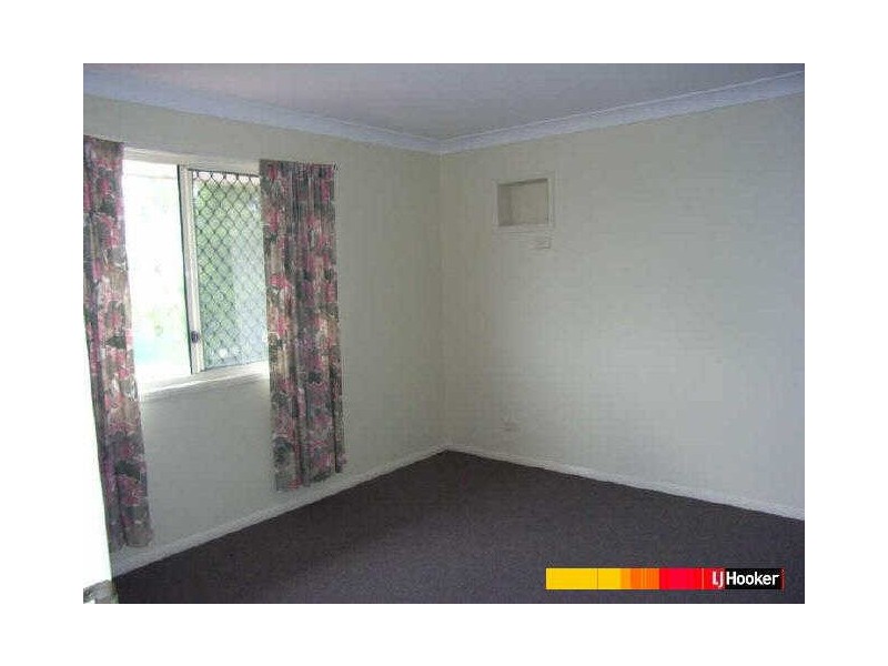 275 Henty Drive, Redbank Plains QLD 4301