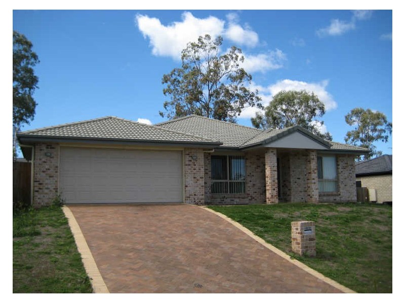 12 McCubbin Court, Goodna QLD 4300