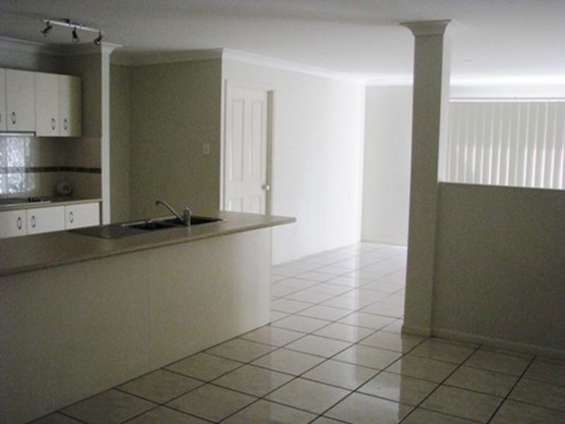12 McCubbin Court, Goodna QLD 4300