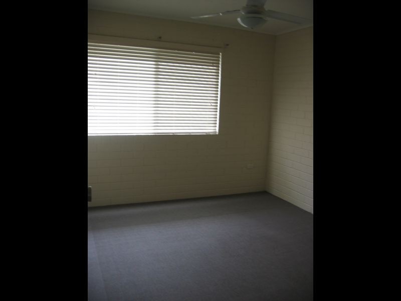 2/362 Redbank Plains Road, Bellbird Park QLD 4300