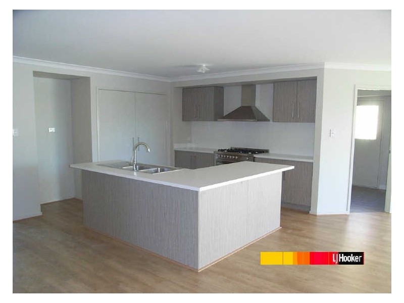 199 Alawoona Street, Redbank Plains QLD 4301