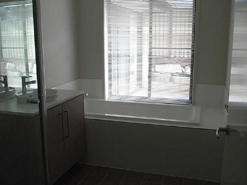 199 Alawoona Street, Redbank Plains QLD 4301