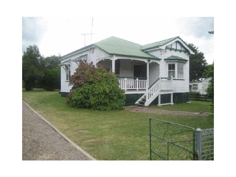 53 Lusitania Street, Newtown QLD 4305