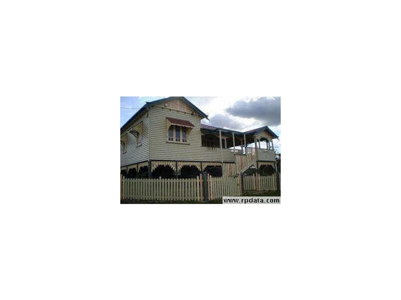 22 Pelican Street, North Ipswich QLD 4305