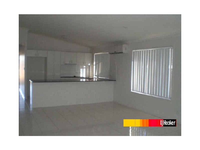 9 Josh Court, Flinders View QLD 4305