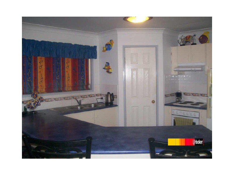 5 Whipbird Street, Bellbird Park QLD 4300