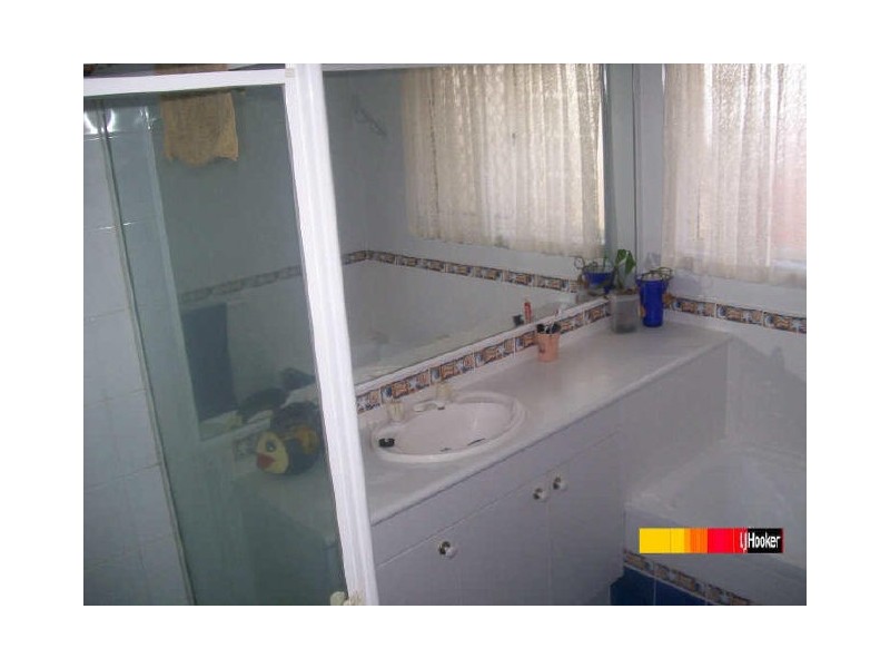 5 Whipbird Street, Bellbird Park QLD 4300