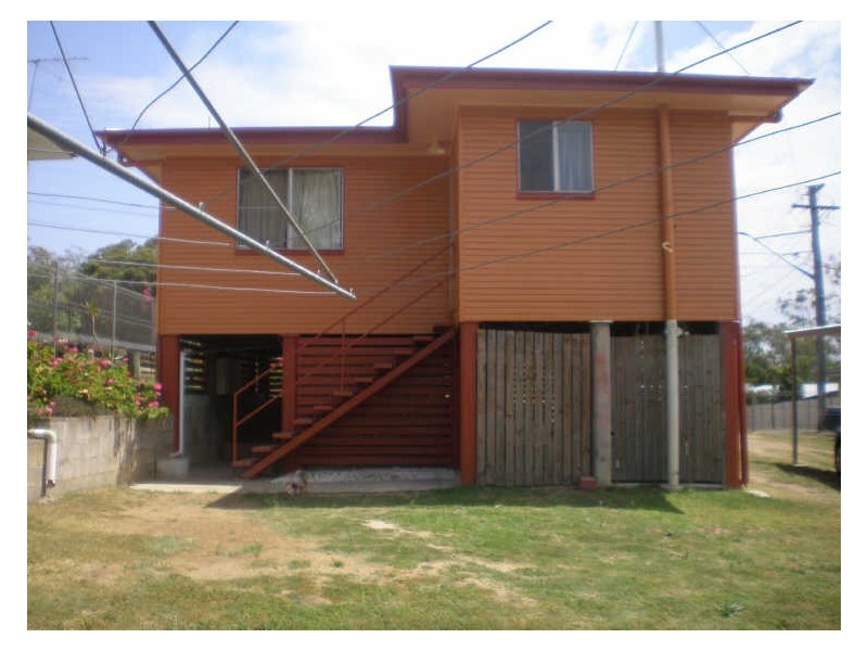 5 Dawn Parade, Riverview QLD 4303