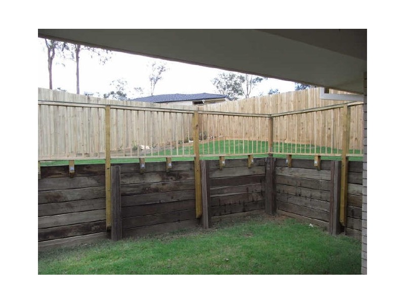 10 Jenny McMahon Court, Goodna QLD 4300