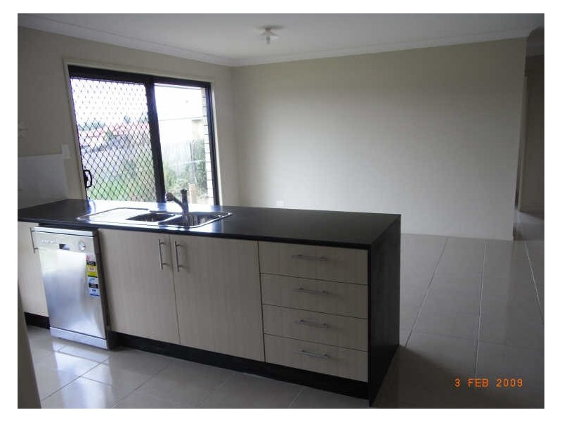 38 Sutherland Crescent, Goodna QLD 4300
