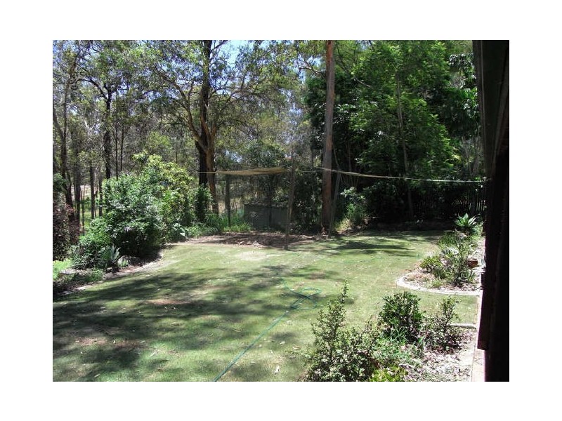 11 Janelle Street, Bellbird Park QLD 4300