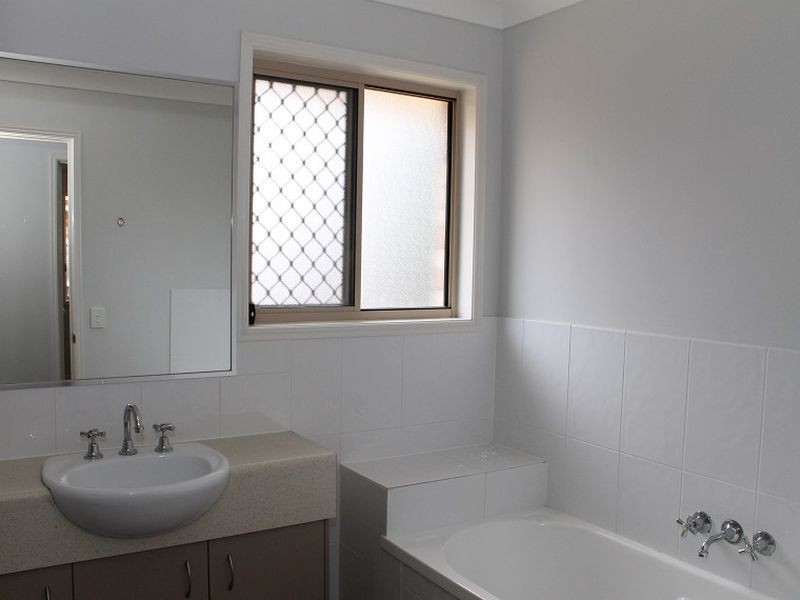 40 Carney Circuit, Redbank Plains QLD 4301