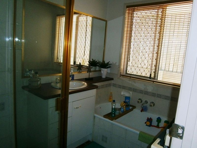 135 Whitmore Crescent, Goodna QLD 4300