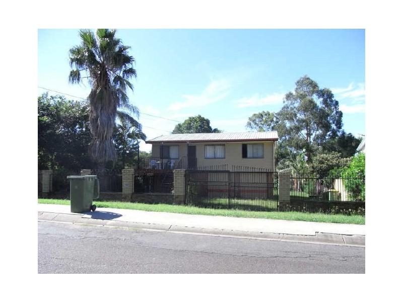 11 Vicki Street, Redbank Plains QLD 4301