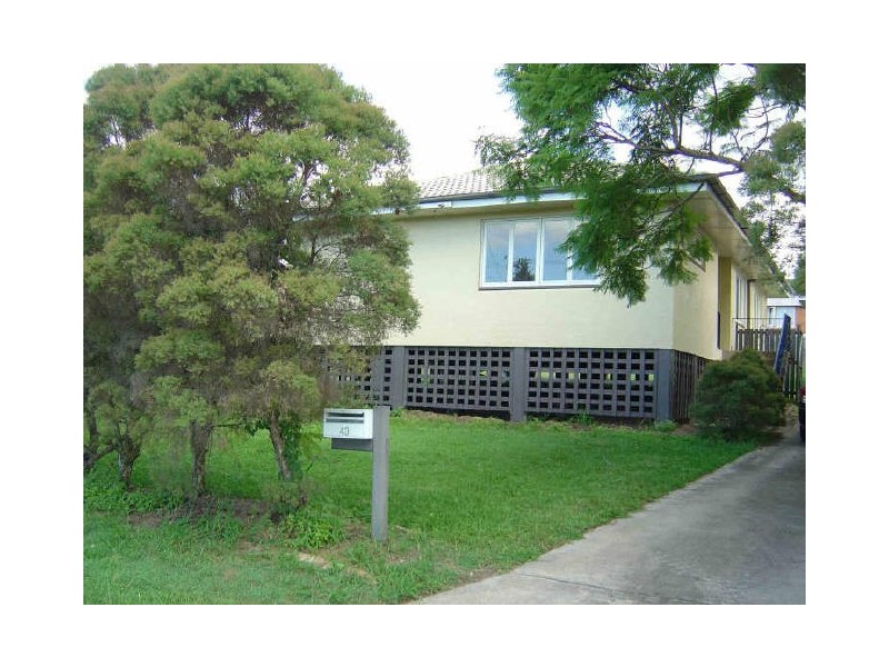 43 Price Street, Riverview QLD 4303