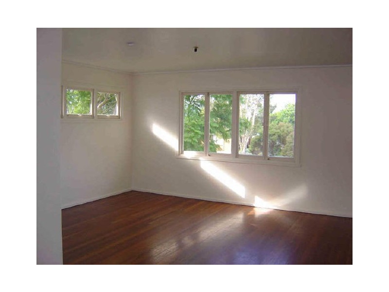 43 Price Street, Riverview QLD 4303