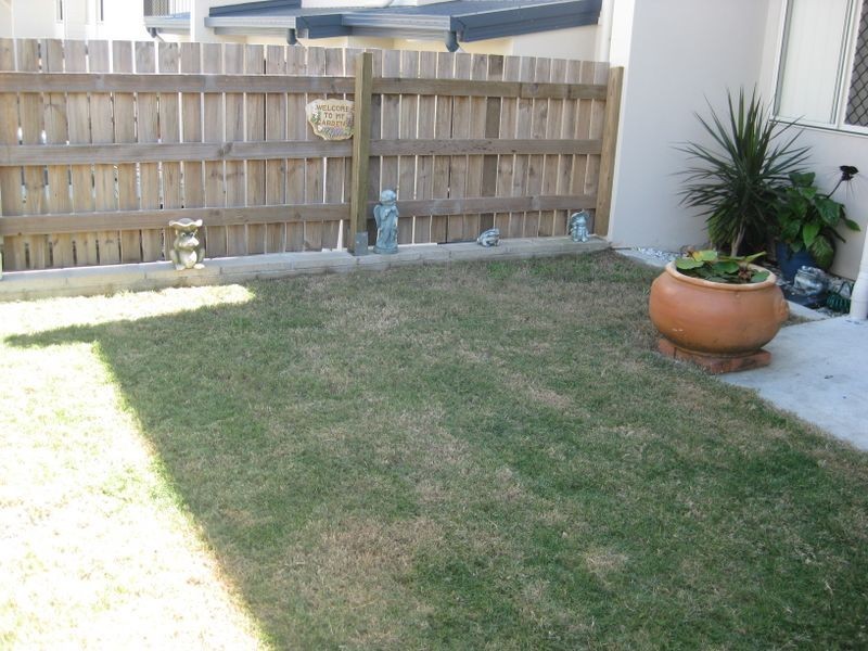 2/224 Redbank Plains Road, Bellbird Park QLD 4300