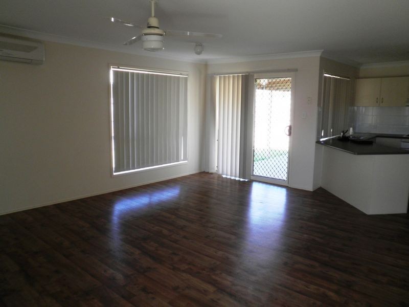 8 Wolfik Drive, Goodna QLD 4300