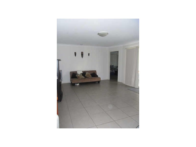 18 Casement Court, Collingwood Park QLD 4301