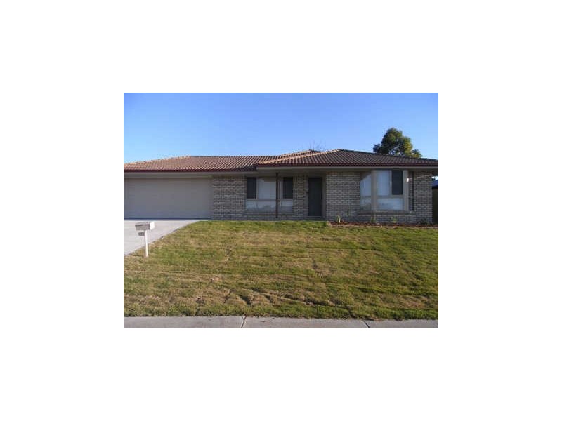 22 Highbury Drive, Redbank Plains QLD 4301