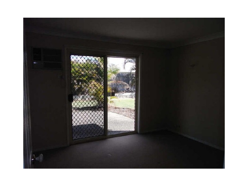 38 Falvey Crescent, Goodna QLD 4300