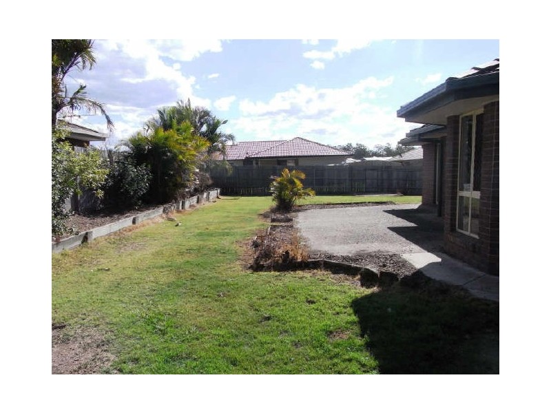 38 Falvey Crescent, Goodna QLD 4300