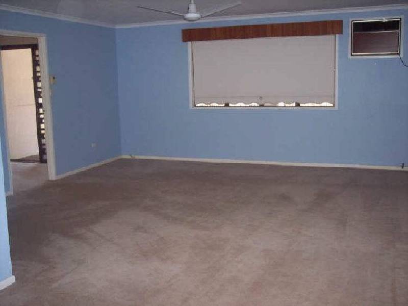 11 Shirley Street, Redbank Plains QLD 4301