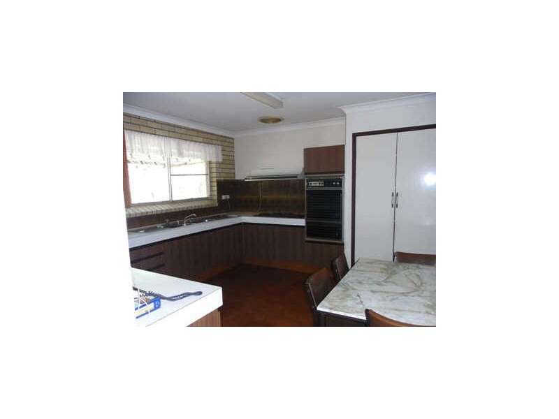 77 Rosemary Street, Bellbird Park QLD 4300