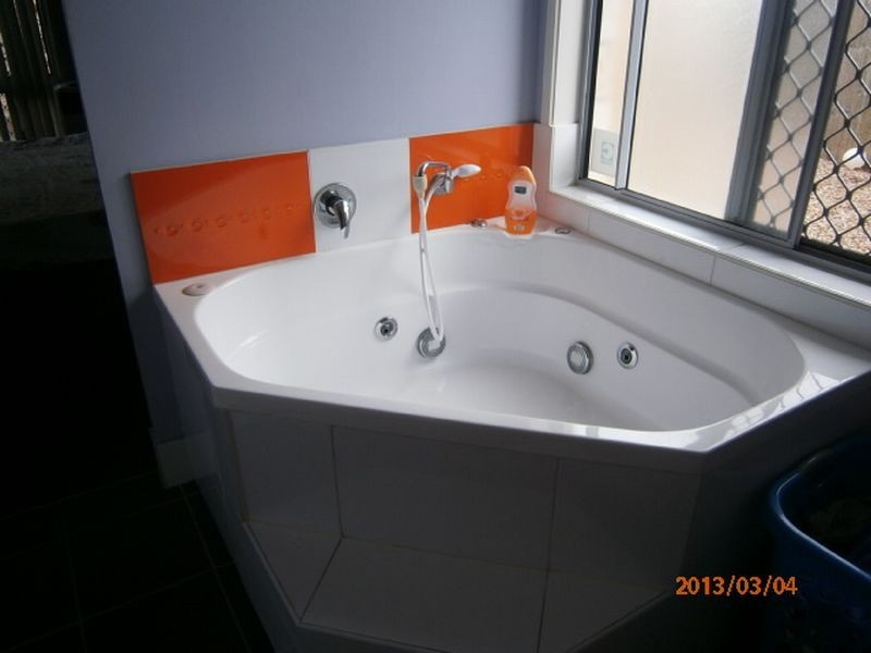 35 Davies Street, Goodna QLD 4300