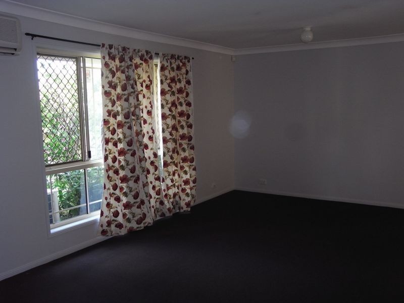 8 Whitmore Crescent, Goodna QLD 4300