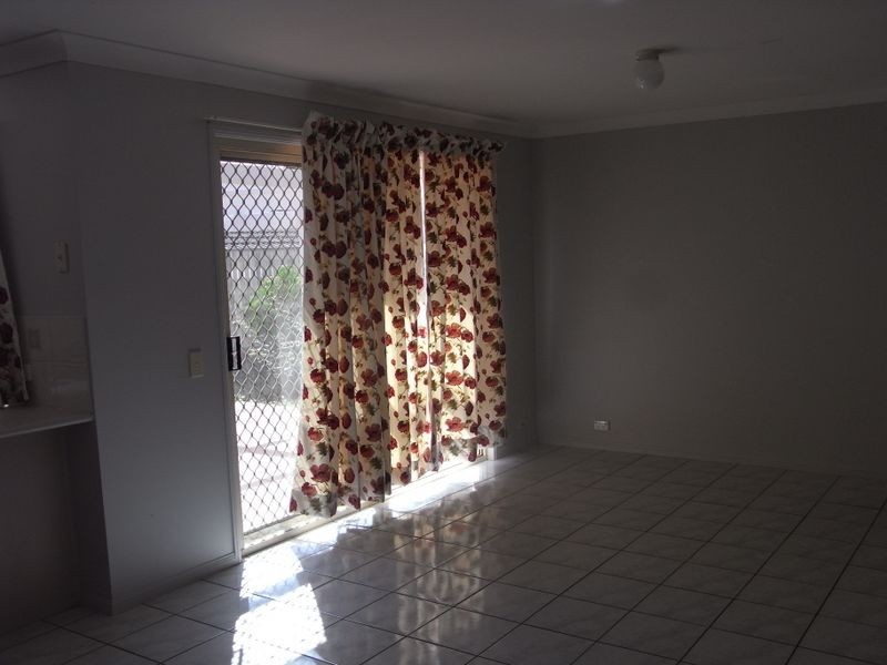 8 Whitmore Crescent, Goodna QLD 4300