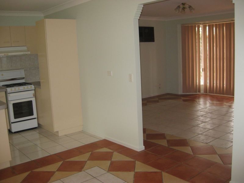 1/236 Redbank Plains Road, Bellbird Park QLD 4300