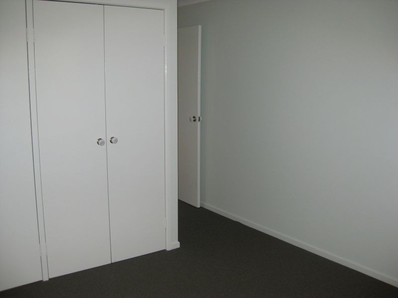 1/236 Redbank Plains Road, Bellbird Park QLD 4300