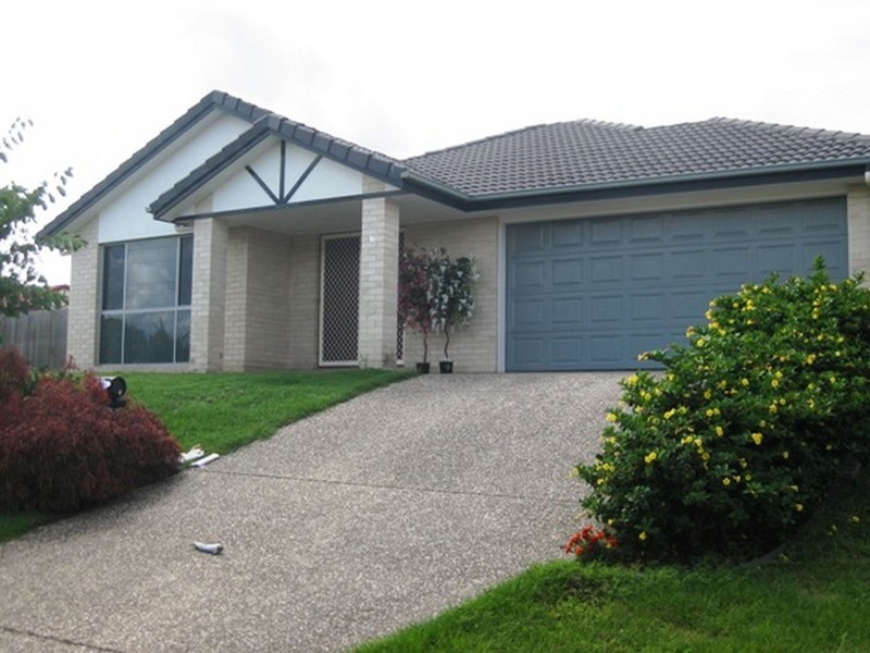 16 Sutherland Crescent, Goodna QLD 4300