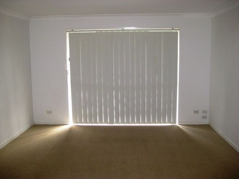 16 Sutherland Crescent, Goodna QLD 4300