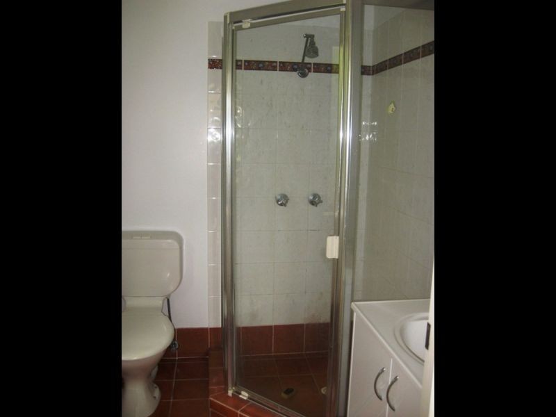 16 Sutherland Crescent, Goodna QLD 4300