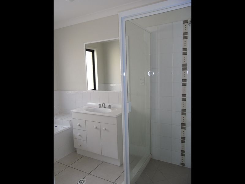 67 Storr Circuit, Goodna QLD 4300