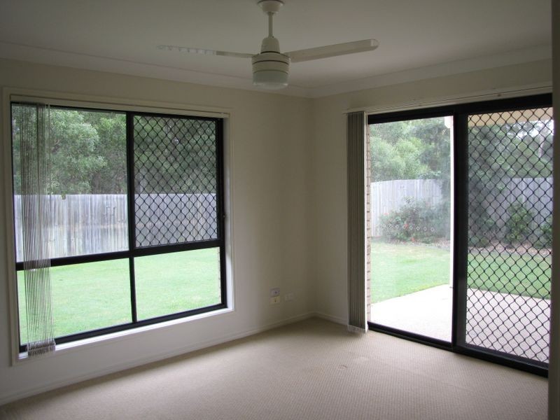 43 McKerrow Crescent, Goodna QLD 4300