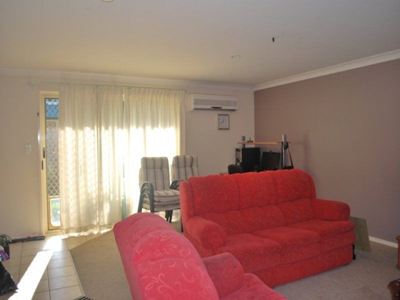 21 McQuarie Circuit, Forest Lake QLD 4078