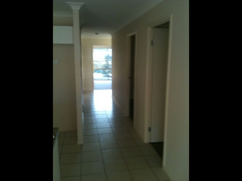 18 De Valera Street, Collingwood Park QLD 4301