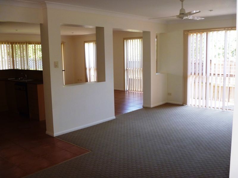 59 Hawthorn Street, Forest Lake QLD 4078