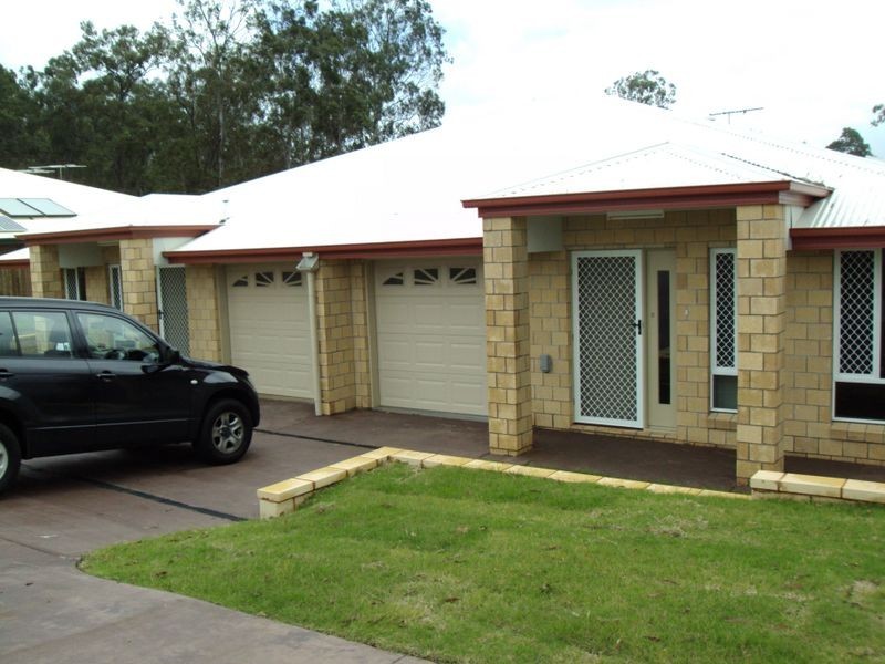 2/76A Jones Road, Bellbird Park QLD 4300