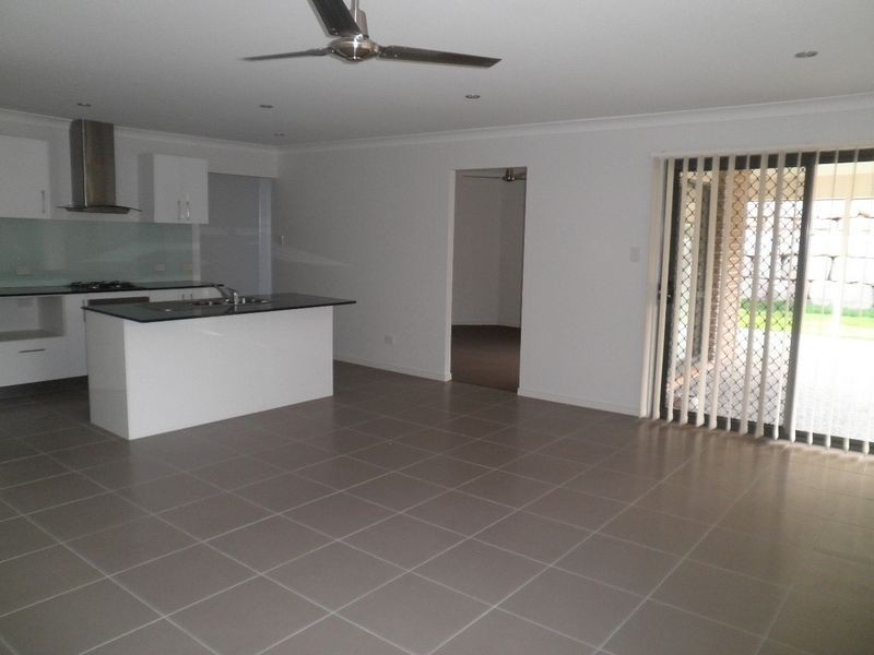 42 Trevor Street, Bellbird Park QLD 4300