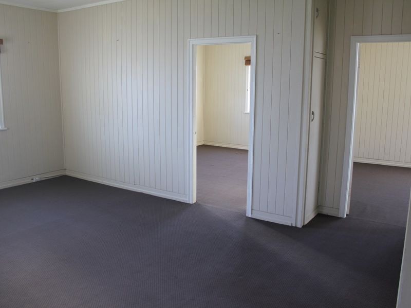 20A Queen Street, Newtown QLD 4305