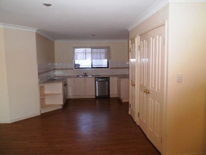 11 Elkhorn Street, Bellbird Park QLD 4300