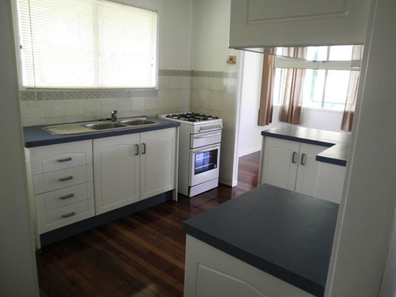 11 Dorricott Crescent, Goodna QLD 4300