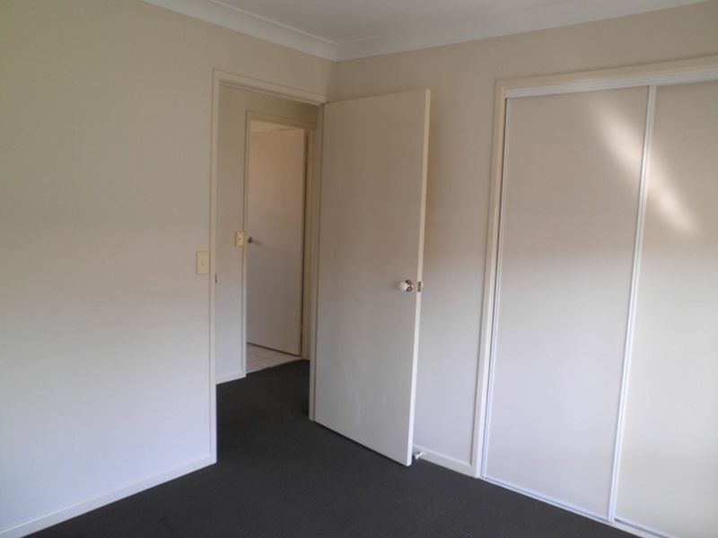 2/5 Prokuda Close, Goodna QLD 4300