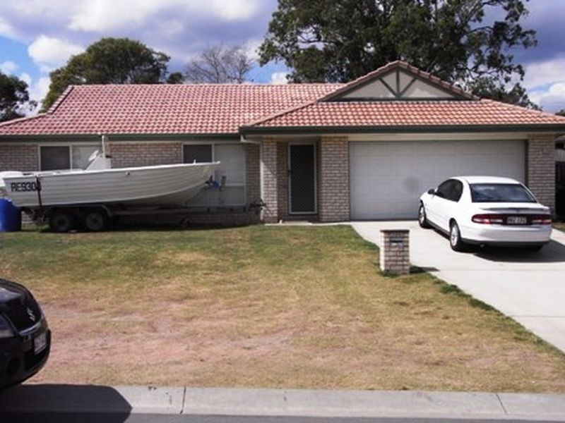 18 Attwood Way, Goodna QLD 4300