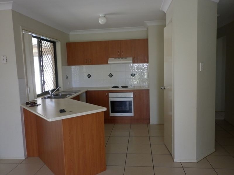 21 Storr Circuit, Goodna QLD 4300