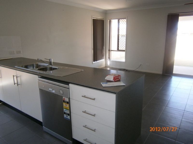 46A Cheihk Cres, Collingwood Park QLD 4301